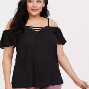 TORRID 2X Black Top Georgette Lace-Up Cold Shoulder 11685919